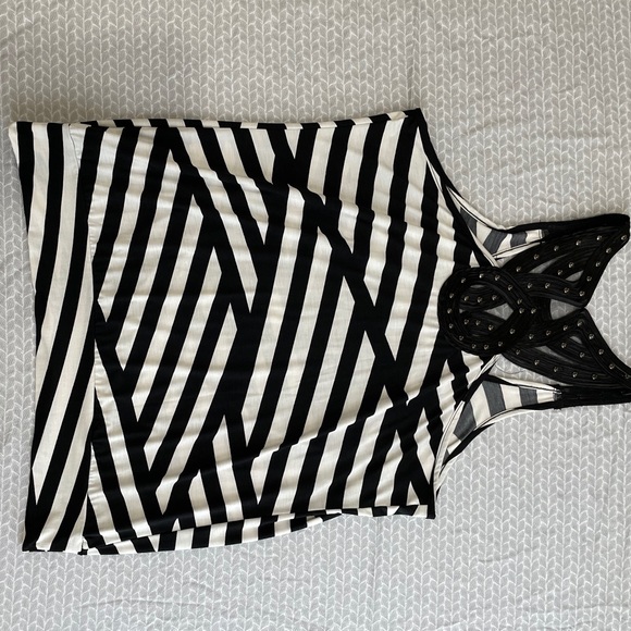 Tank Top - Picture 2 of 4